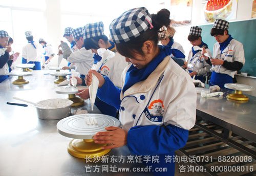 2012年90后女生学什么技术好?|女生学什么技