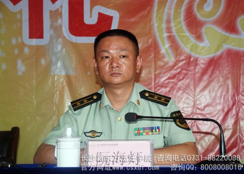 武警战士学业有成 烹饪能手再传佳音---记第7届