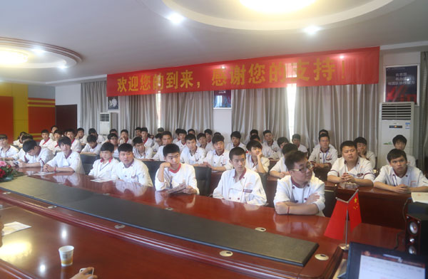 华西村人均收入_57度湘人均