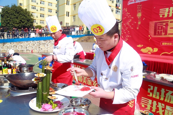 <b><font color='#565555'>кѧʲôǰ;</font></b>