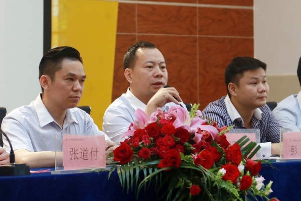 长沙新东方·广东水墨田塬主厨班开班仪式盛大