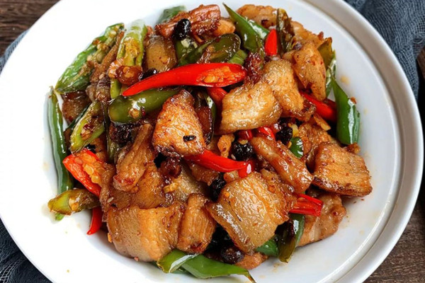 农家小炒肉的做法-最正宗的做法