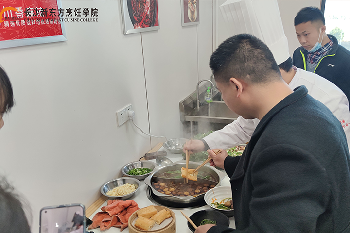 长沙新东方烹饪学校厨师培训—学习时间要多久