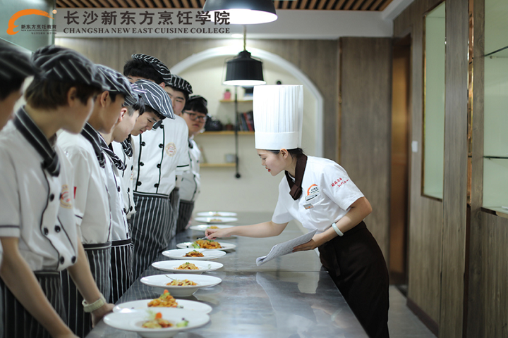 湖南厨师培训学校