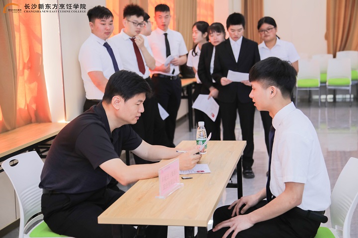 校企宣讲招聘