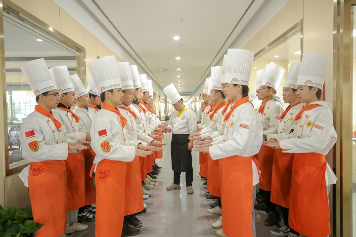 长沙新东方烹饪学校报名