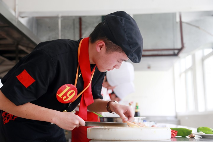 长沙新东方烹饪学校金典总厨专业