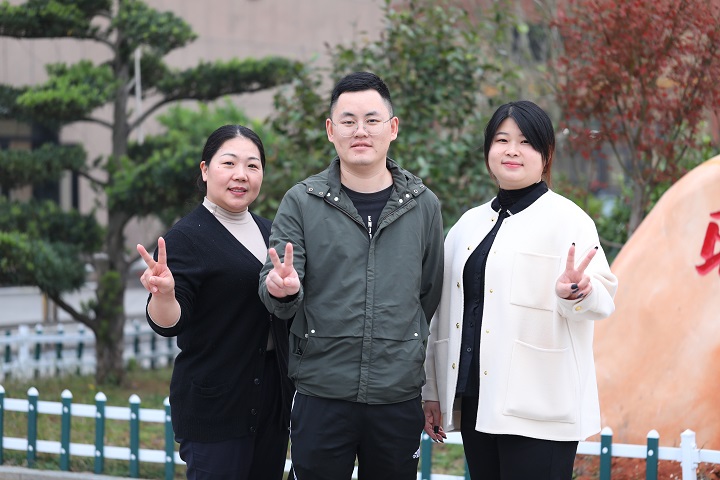 杰出学子:杨晓丹
