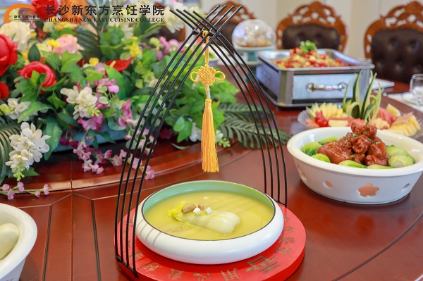在沅江学中餐哪个学校比较靠谱