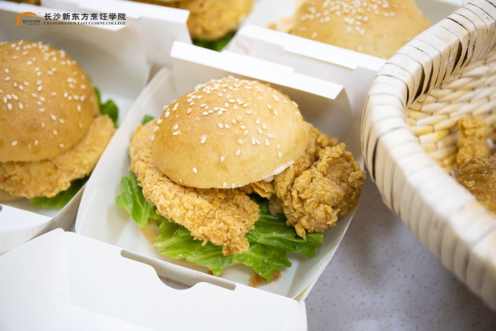 长沙新东方烹饪学校