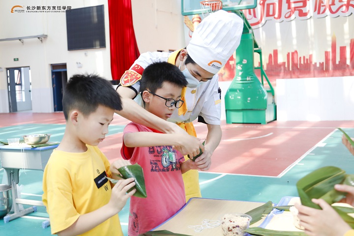 蓓蕾小学