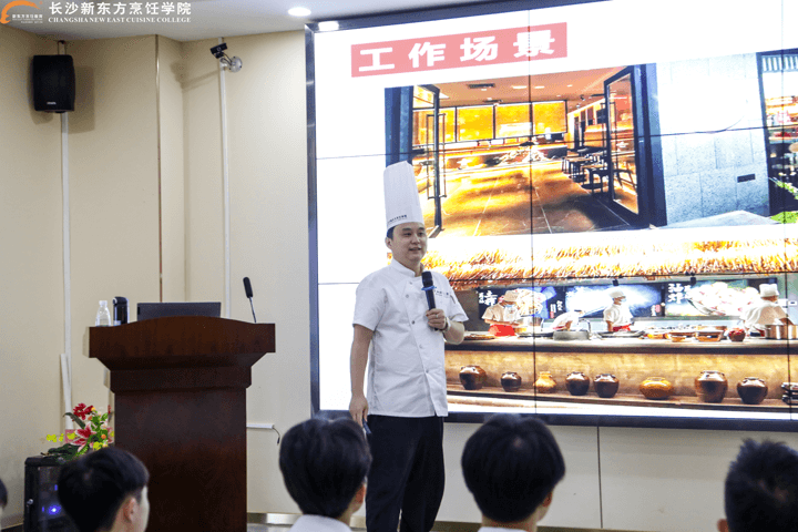 新东方校园招聘会,不出学校就入职