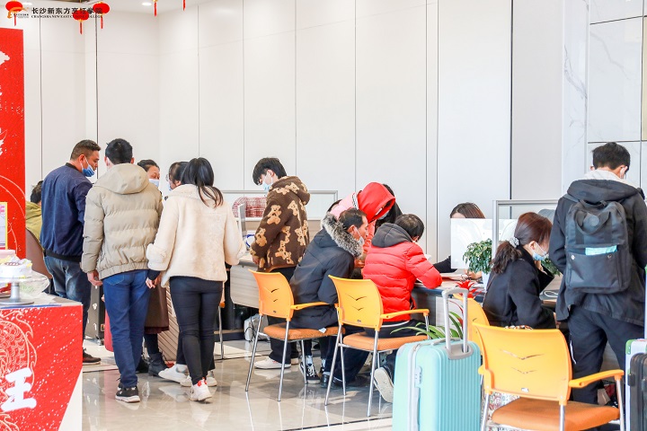 长沙新东方火热报名现场