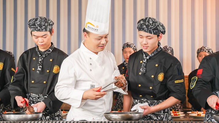 学西餐怎么样