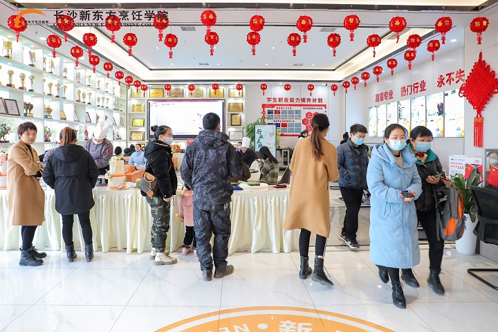 新东方厨师学费价目表