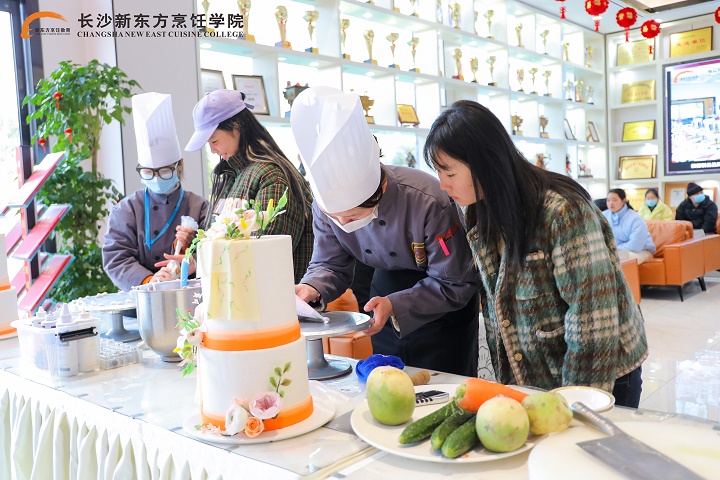 新东方厨师学费价目表