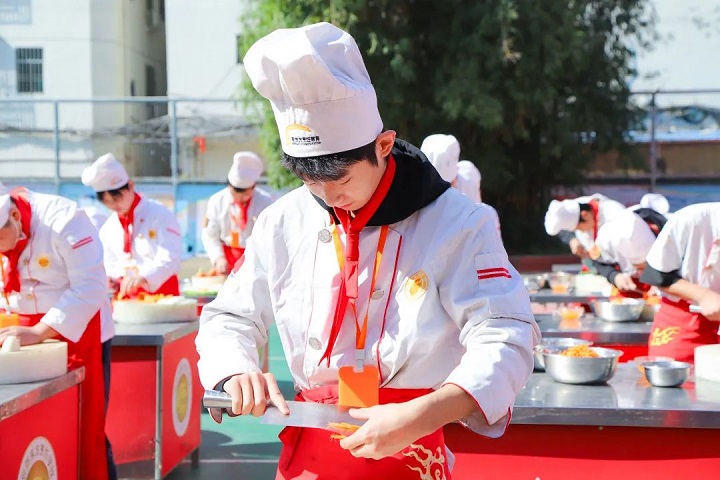 学厨师
