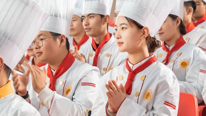 新东方烹饪学厨师