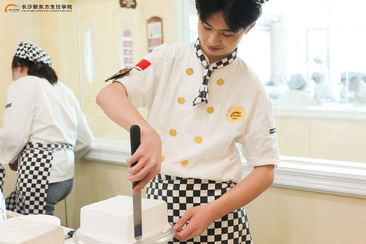 男生能不能学西点