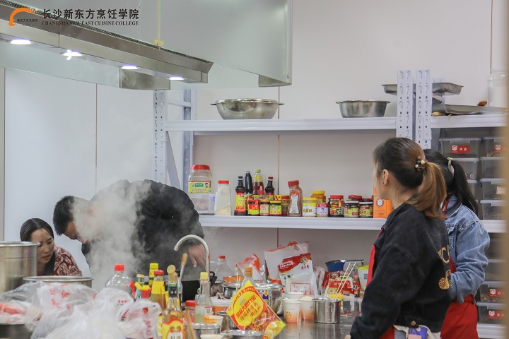 不想进厂打工