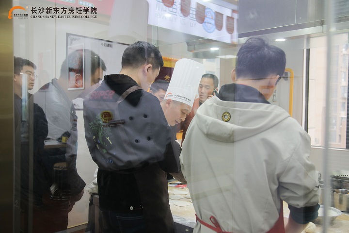 餐饮创业需要注意什么