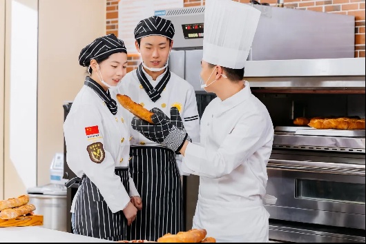 什么年龄学厨师合适?全年龄段适合的课程解析来了!