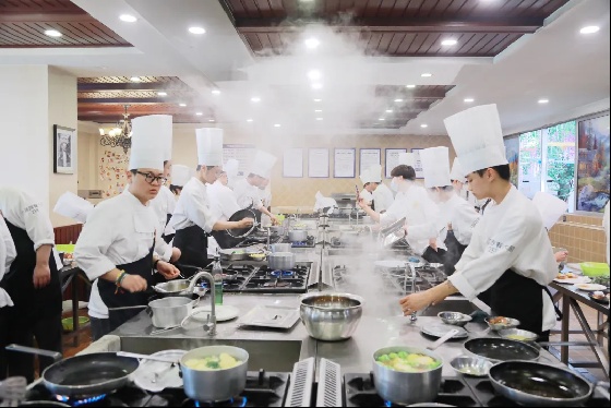 什么年龄学厨师合适?全年龄段适合的课程解析来了!