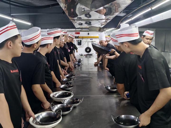 辣可可第 12 期顶岗实习圆满落幕