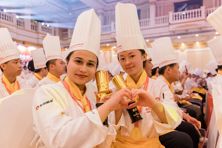 תѧ�͵���ɳ�¶���