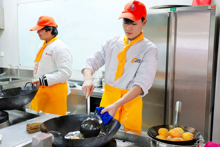 湖南想学厨师去哪里