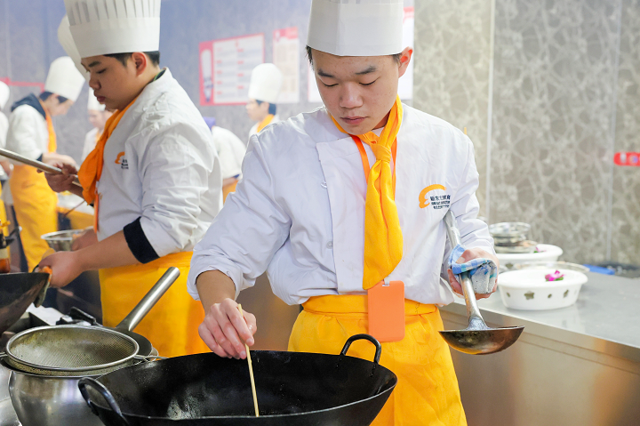 2026���������ܳɲ�