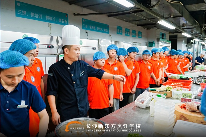 长沙新东方学子的“你好大海”研学记